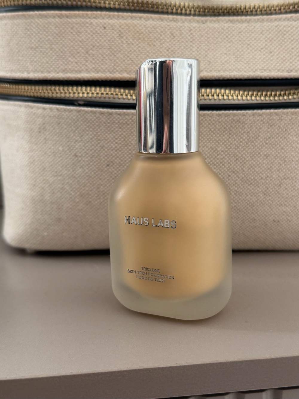 Haus Labs By Lady Gaga Triclone Skin Tech Foundation Shade 190 Light Cool Olive